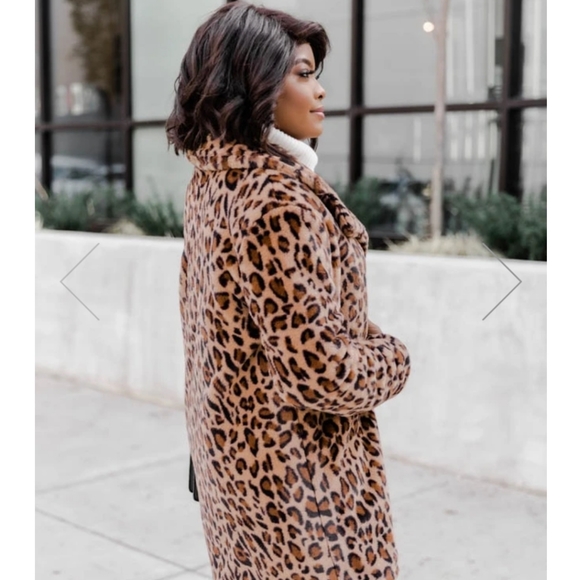 NWT Spotted the Perfect Look Animal Print Coat - Picture 4 of 5